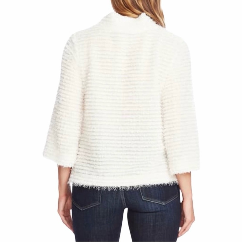 NWT VINCE CAMUTO Eyelash Fringe Popcorn Sweater in Ivory, Size Medium - Picture 3 of 6